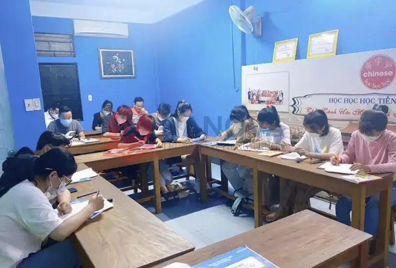 trung-tam-tieng-trung-tai-hue-1